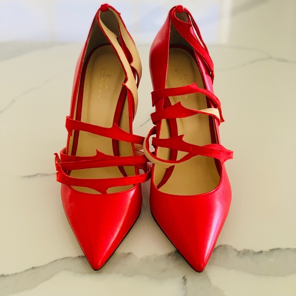 Eugene Riconneaus Epines Lace Pump - Picture 6 of 13